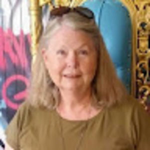 Meet your Posher, Linda